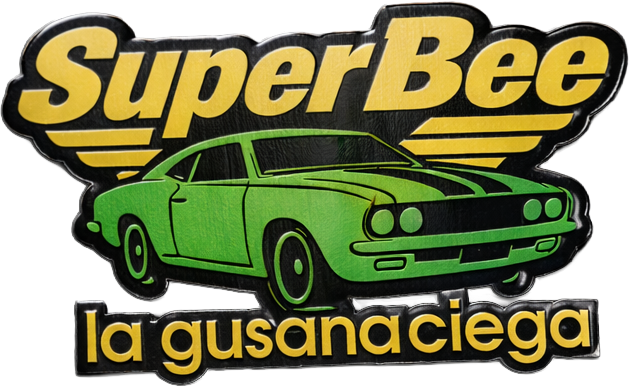 La Gusana Ciega Superbee Llavero De Plastico