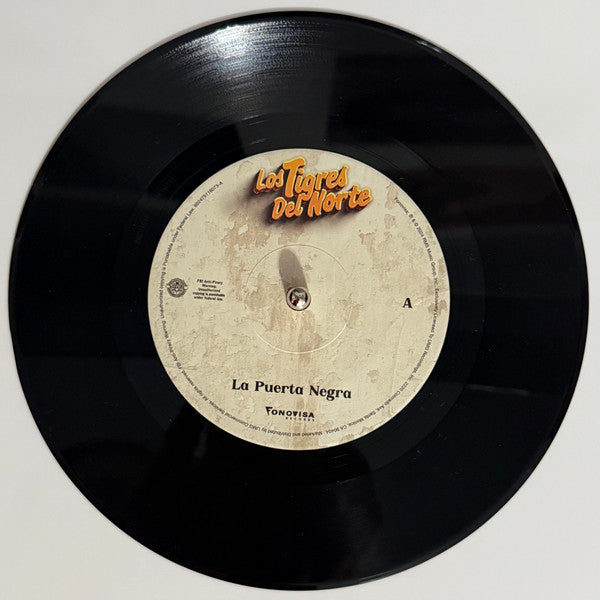 Los Tigres Del Norte – La Puerta Negra / Ni Parientes Somos - LP 7 Pulgadas