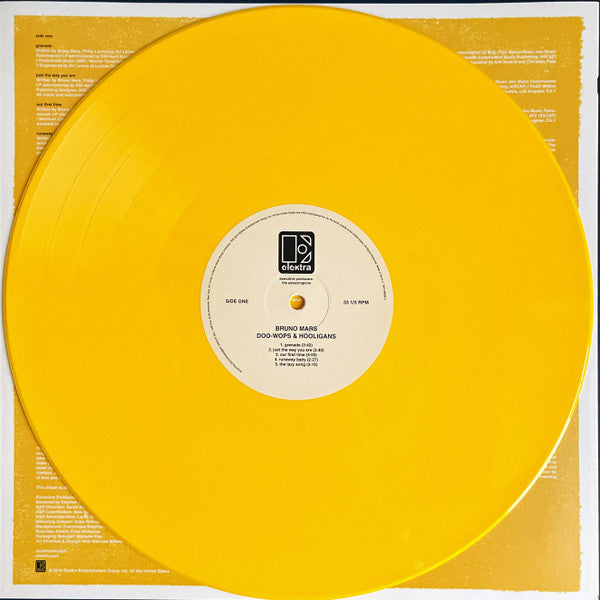 Bruno Mars – Doo-Wops & Hooligans - LP Amarillo